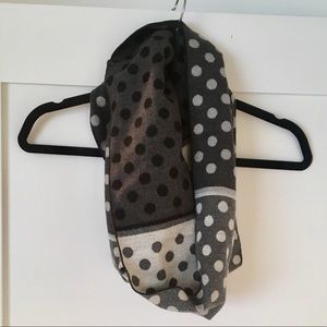 Chelsey by Joseph Silk Infinity Scarf